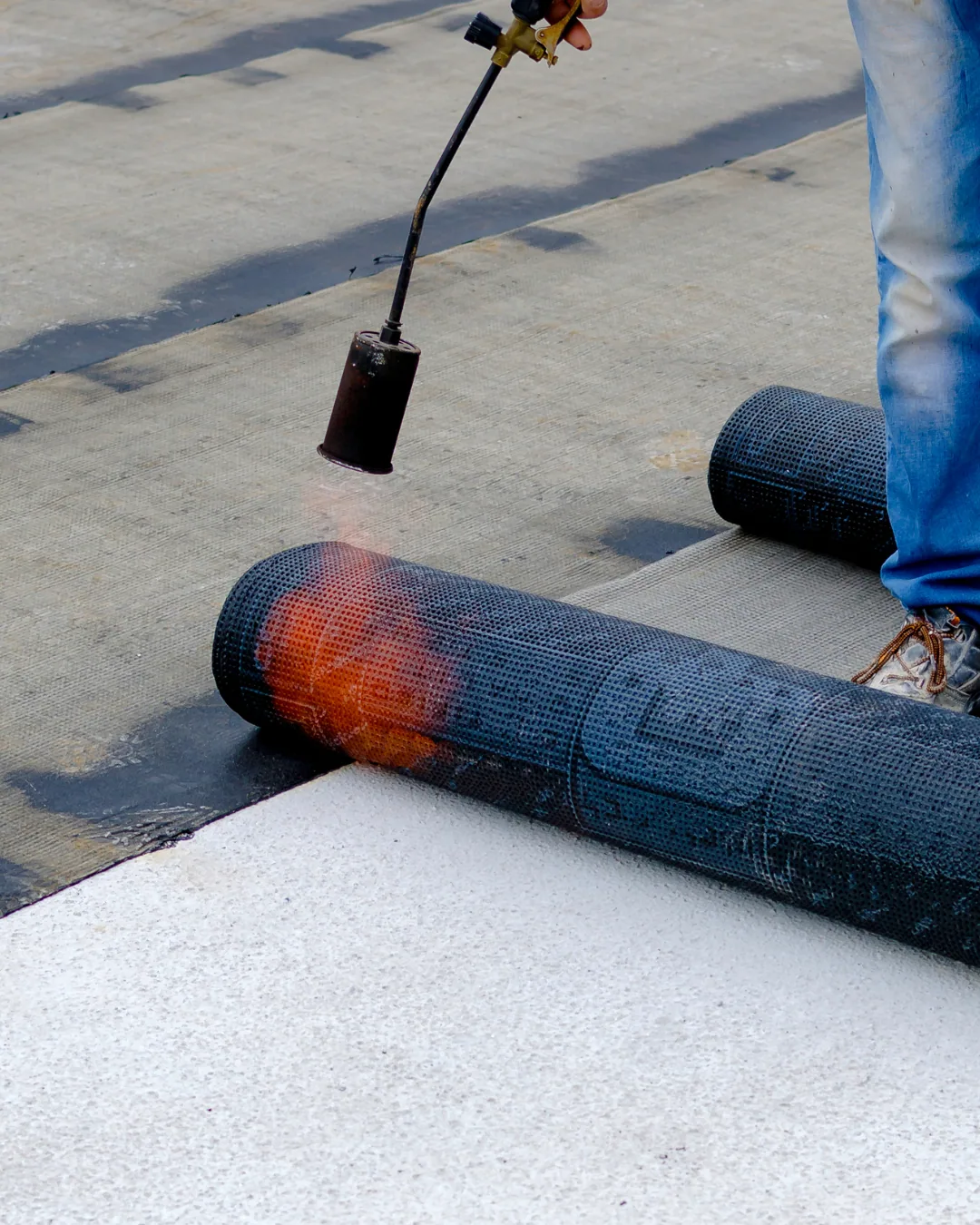 KEE Commercial Roofing in Anchorage, AK